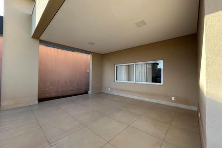 Casa de condomínio para alugar com 330m², 3 quartos e 4 vagas Casa de condomínio para alugar com 330m², 3 quartos e 4 vagasGaragem