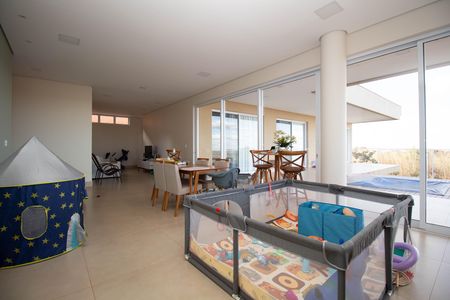Casa de condomínio para alugar com 330m², 3 quartos e 4 vagas Casa de condomínio para alugar com 330m², 3 quartos e 4 vagasSala