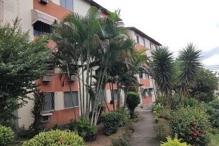 Apartamento à venda com 43m², 2 quartos e 1 vaga Apartamento à venda com 43m², 2 quartos e 1 vagaFachada do bloco