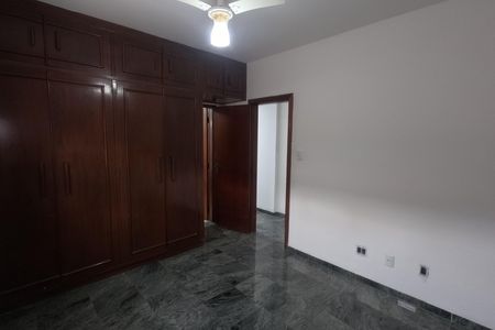 Apartamento para alugar com 230m², 4 quartos e 2 vagasQuarto 3