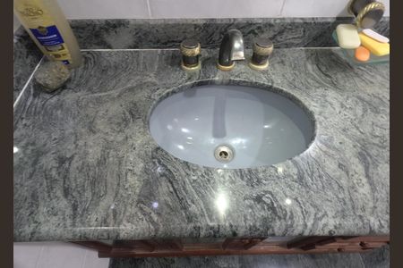 Apartamento para alugar com 230m², 4 quartos e 2 vagasBanheiro do Quarto 4