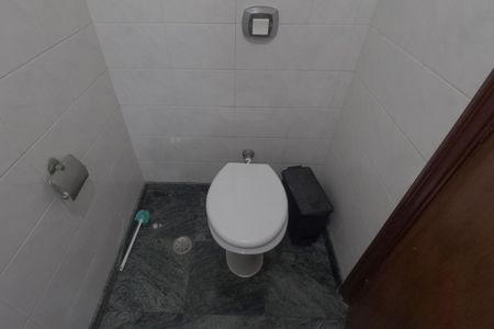 Apartamento para alugar com 230m², 4 quartos e 2 vagasLavabo