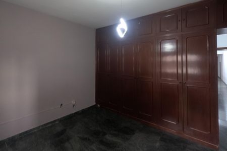 Apartamento para alugar com 230m², 4 quartos e 2 vagasQuarto 4