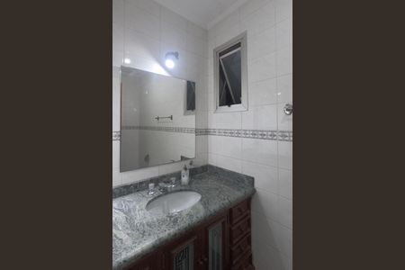 Apartamento para alugar com 230m², 4 quartos e 2 vagasLavabo