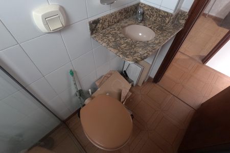 Apartamento para alugar com 230m², 4 quartos e 2 vagasBanheiro de Serviço