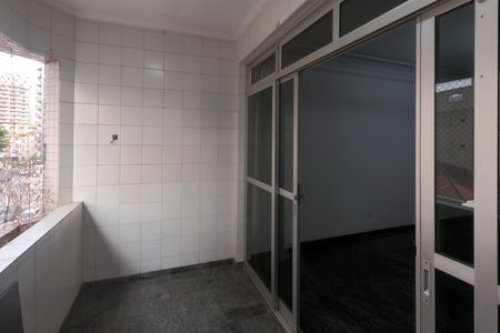 Apartamento para alugar com 230m², 4 quartos e 2 vagasVaranda da Sala
