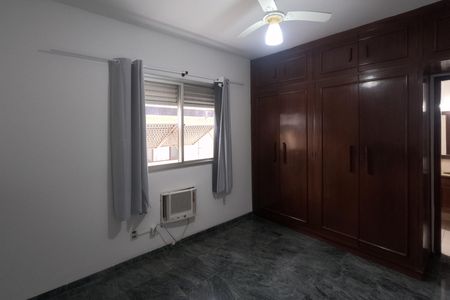 Apartamento para alugar com 230m², 4 quartos e 2 vagasQuarto 3