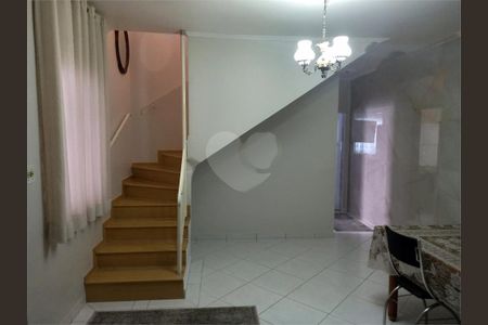 Casa à venda com 120m², 2 quartos e 2 vagas