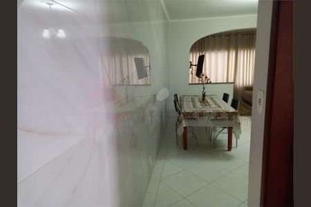 Casa à venda com 120m², 2 quartos e 2 vagas