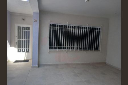 Casa à venda com 120m², 2 quartos e 2 vagas