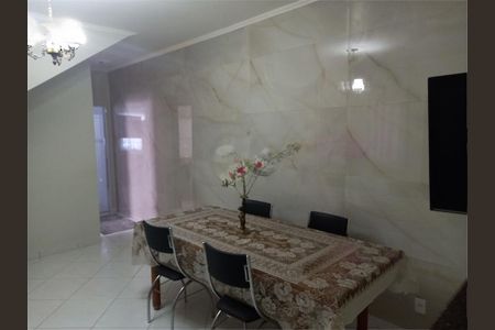 Casa à venda com 120m², 2 quartos e 2 vagas