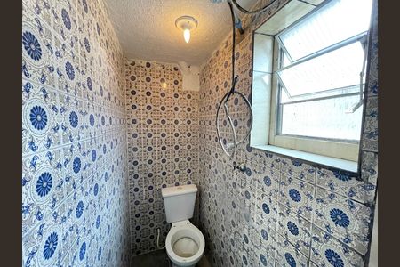 Casa para alugar com 40m², 1 quarto e sem vaga Casa para alugar com 40m², 1 quarto e sem vagaBanheiro