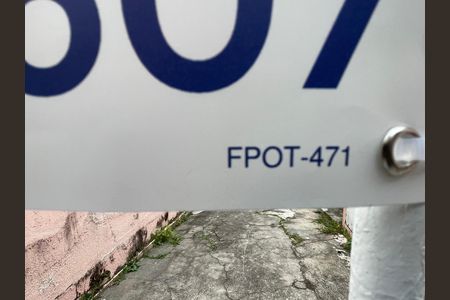 Casa para alugar com 40m², 1 quarto e sem vaga Casa para alugar com 40m², 1 quarto e sem vagaPlaquinha FPOT-471