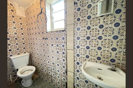 Casa para alugar com 40m², 1 quarto e sem vaga Casa para alugar com 40m², 1 quarto e sem vagaBanheiro