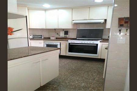 Apartamento à venda com 145m², 2 quartos e 2 vagas