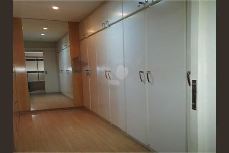 Apartamento à venda com 145m², 2 quartos e 2 vagas