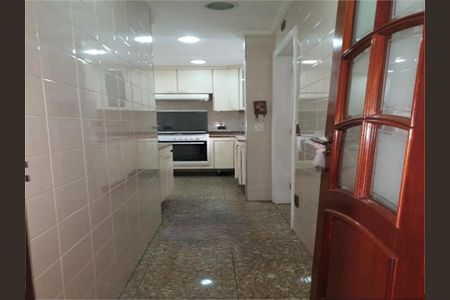 Apartamento à venda com 145m², 2 quartos e 2 vagas