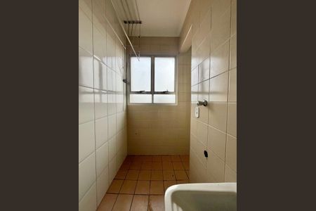 Apartamento à venda com 69m², 2 quartos e 1 vaga Apartamento à venda com 69m², 2 quartos e 1 vagaÁrea de Serviço