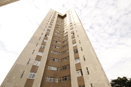 Apartamento para alugar com 78m², 3 quartos e 1 vagaFachada