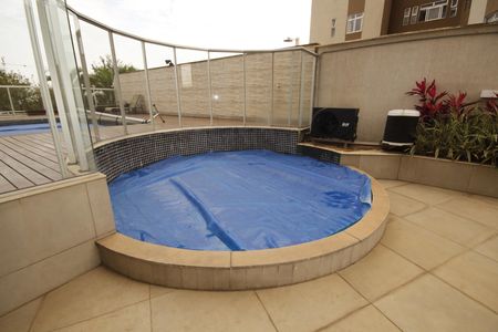 Apartamento para alugar com 78m², 3 quartos e 1 vagaÁrea comum - Piscina
