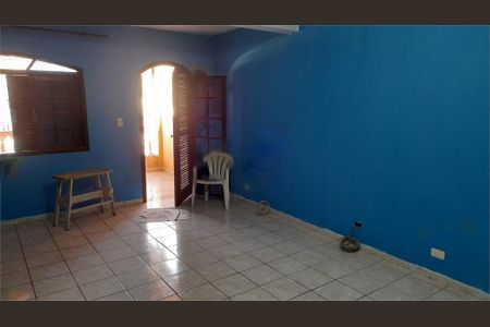 Casa à venda com 6 quartos, 200m² em Vila Medeiros, São Paulo