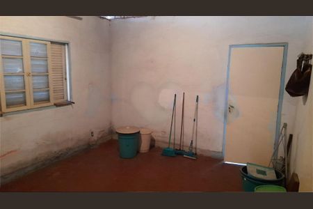 Casa à venda com 200m², 6 quartos e 3 vagas