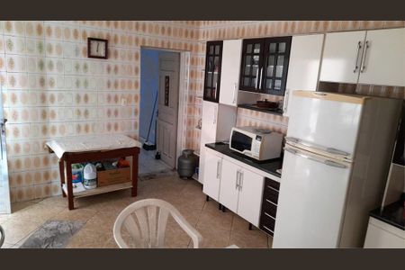 Casa à venda com 6 quartos, 200m² em Vila Medeiros, São Paulo