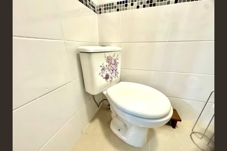 Apartamento à venda com 154m², 3 quartos e 2 vagas Apartamento à venda com 154m², 3 quartos e 2 vagasLavabo