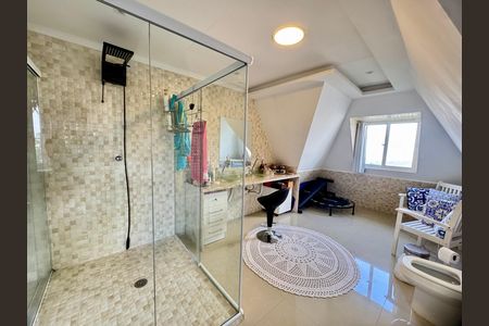 Apartamento à venda com 154m², 3 quartos e 2 vagas Apartamento à venda com 154m², 3 quartos e 2 vagasBanheiro da Suíte Master