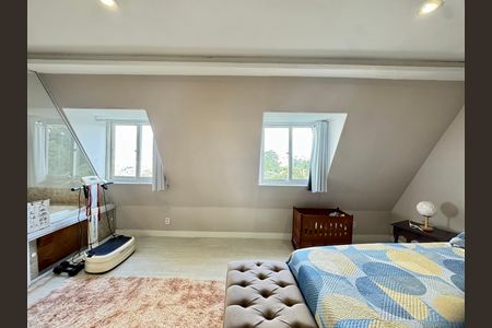 Apartamento à venda com 154m², 3 quartos e 2 vagas Apartamento à venda com 154m², 3 quartos e 2 vagasSuíte Master