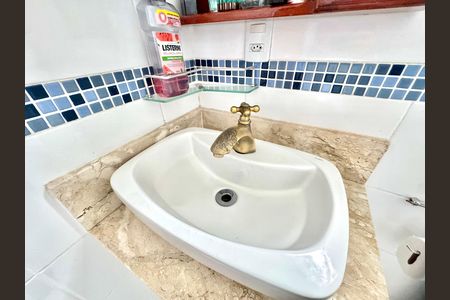 Apartamento à venda com 154m², 3 quartos e 2 vagas Apartamento à venda com 154m², 3 quartos e 2 vagasBanheiro da Suíte 2