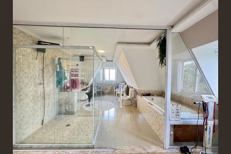 Apartamento à venda com 154m², 3 quartos e 2 vagas Apartamento à venda com 154m², 3 quartos e 2 vagasBanheiro da Suíte Master
