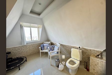 Apartamento à venda com 154m², 3 quartos e 2 vagas Apartamento à venda com 154m², 3 quartos e 2 vagasBanheiro da Suíte Master