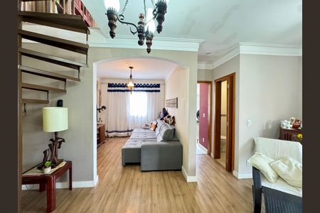 Apartamento à venda com 154m², 3 quartos e 2 vagas Apartamento à venda com 154m², 3 quartos e 2 vagasSala de estar