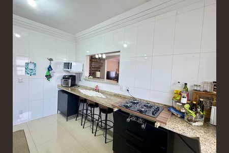 Apartamento à venda com 154m², 3 quartos e 2 vagas Apartamento à venda com 154m², 3 quartos e 2 vagasCozinha