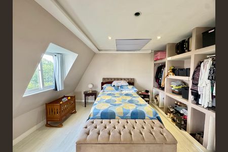 Apartamento à venda com 154m², 3 quartos e 2 vagas Apartamento à venda com 154m², 3 quartos e 2 vagasSuíte Master
