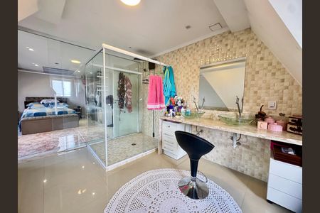 Apartamento à venda com 154m², 3 quartos e 2 vagas Apartamento à venda com 154m², 3 quartos e 2 vagasBanheiro da Suíte Master