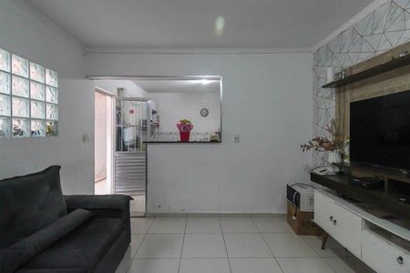 Sala  de casa para alugar com 2 quartos, 100m² em Parque Santa Madalena, São Paulo