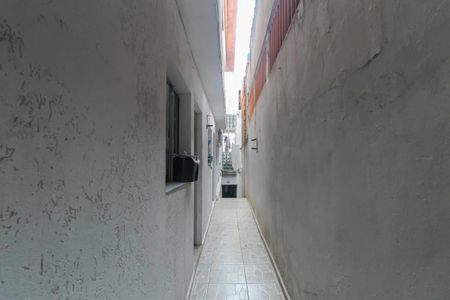 Casa para alugar com 100m², 2 quartos e sem vaga Casa para alugar com 100m², 2 quartos e sem vagaCorredor