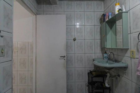 Casa para alugar com 100m², 2 quartos e sem vaga Casa para alugar com 100m², 2 quartos e sem vagaBanheiro