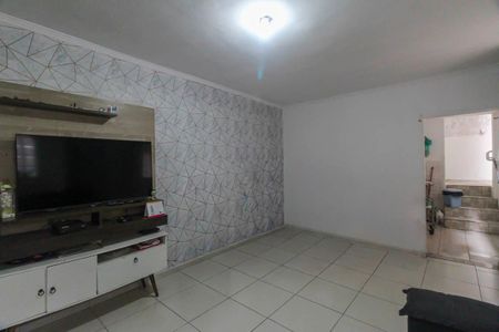 Sala  de casa para alugar com 2 quartos, 100m² em Parque Santa Madalena, São Paulo