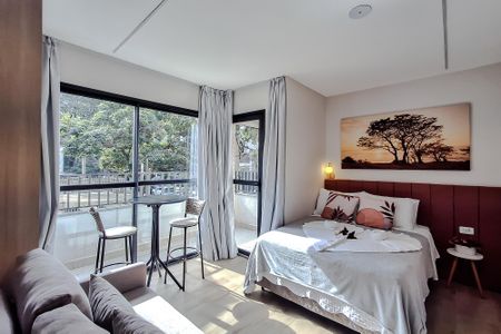 Studio para alugar com 32m², 1 quarto e sem vaga Studio para alugar com 32m², 1 quarto e sem vagaStudio
