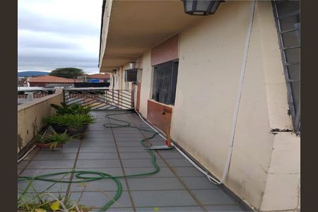 Casa à venda com 3 quartos, 145m² em Chora Menino, São Paulo