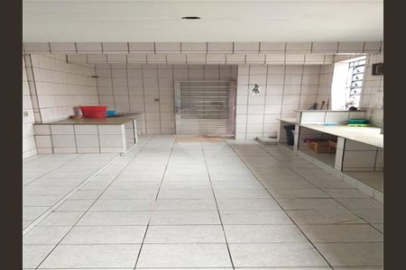 Casa à venda com 3 quartos, 145m² em Chora Menino, São Paulo