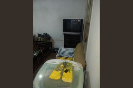 Casa à venda com 129m², 2 quartos e 2 vagas