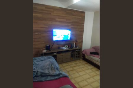 Casa à venda com 129m², 2 quartos e 2 vagas