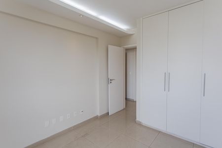 Apartamento à venda com 130m², 4 quartos e 2 vagas Apartamento à venda com 130m², 4 quartos e 2 vagasQuarto 3