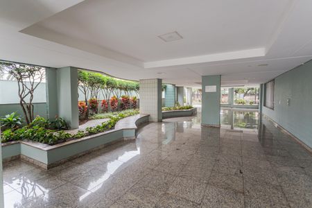 Apartamento à venda com 130m², 4 quartos e 2 vagas Apartamento à venda com 130m², 4 quartos e 2 vagasÁrea comum - Área Verde