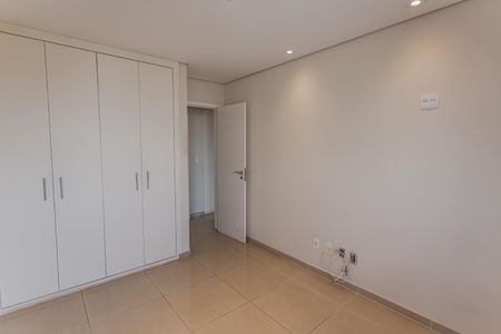 Apartamento à venda com 130m², 4 quartos e 2 vagas Apartamento à venda com 130m², 4 quartos e 2 vagasQuarto 4