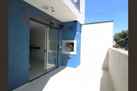 Casa à venda com 56m², 2 quartos e 1 vaga
